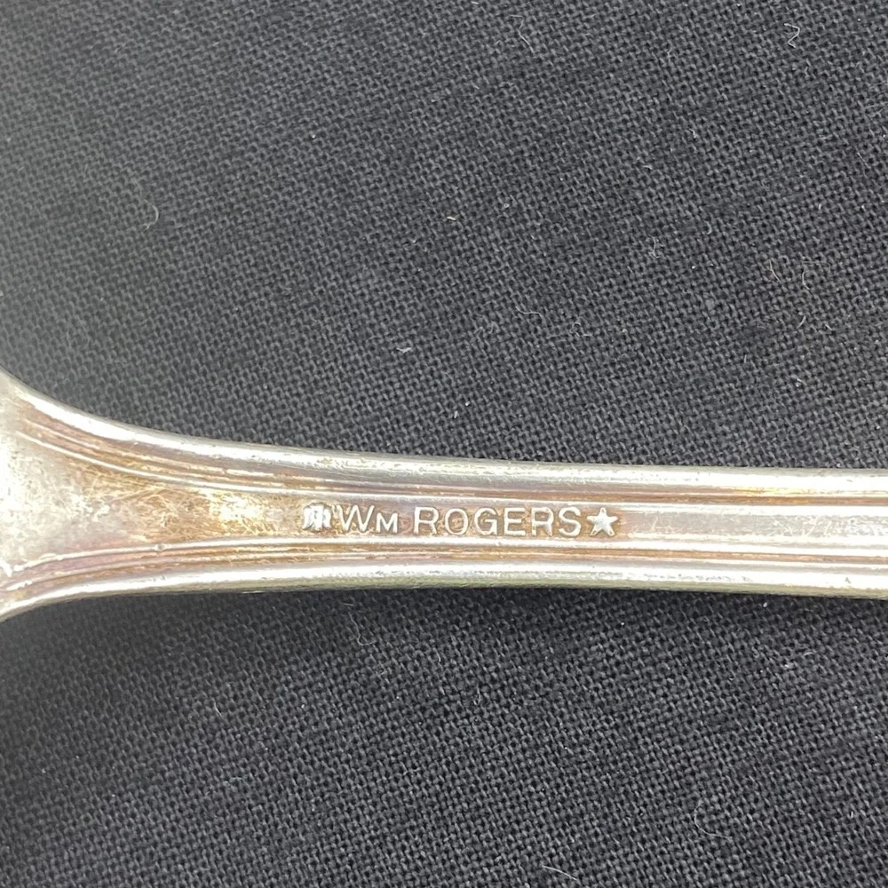 William Rogers IS Gardenia Silverplate Spoons Set of 2 Floral Art Deco 6